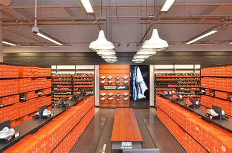 nike outlet new york